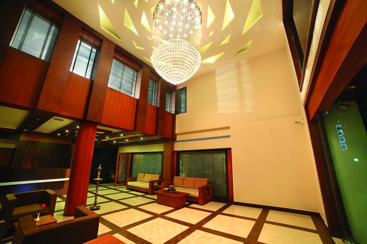 Hotel Zodiac Regency コッラム エクステリア 写真